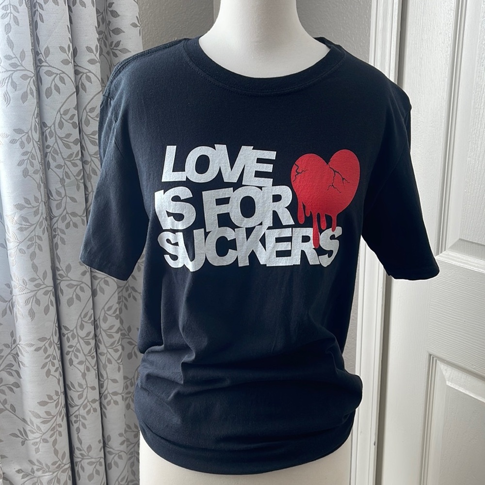 LOVE IS FOR SUCKERS 💔 soft style material!
